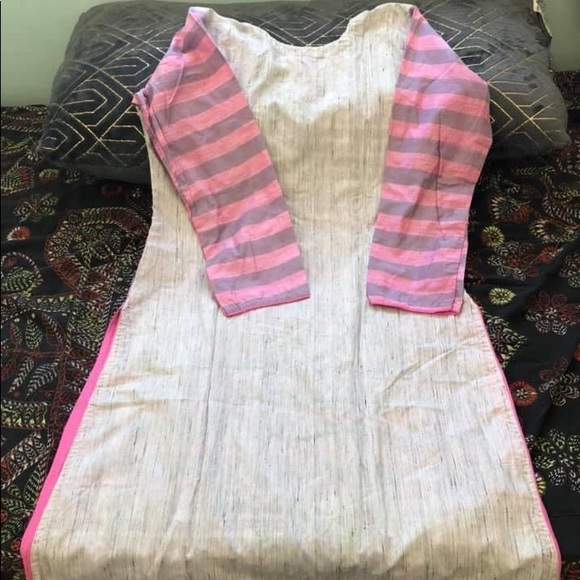 Readymade salwar kameez - Picture 8 of 8